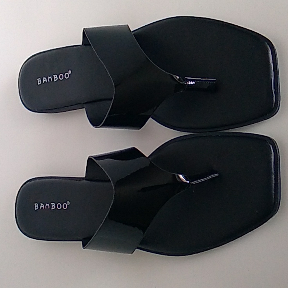 BAMBOO Women's Black Patent Leather Sandals New in box Various Sizes